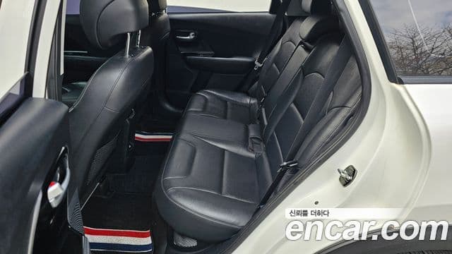 Kia Niro Prestige, 2017 12