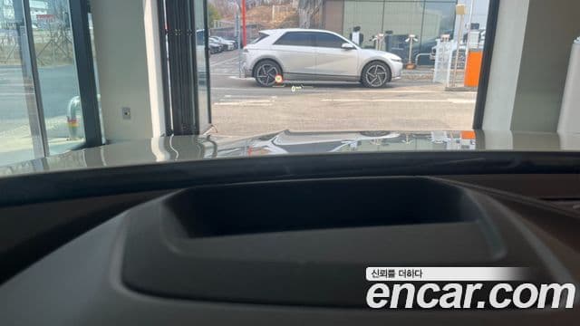 BMW 1시리즈 (F40), 2024 14