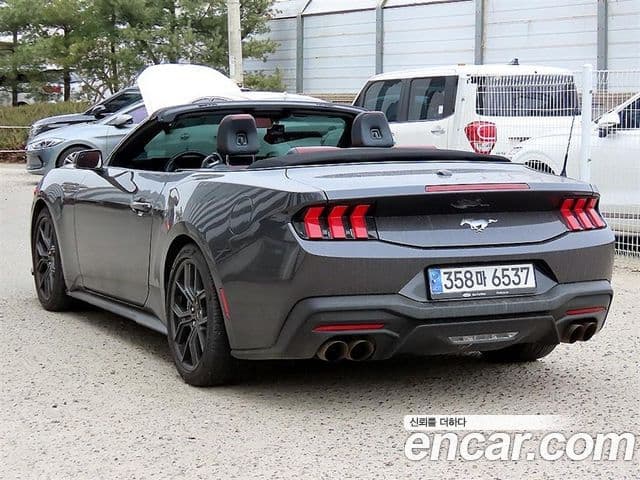Ford Mustang 7세대 2.3 EcoBoost Premium кабриолет, 2024 7