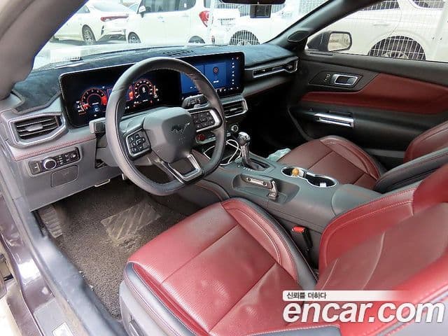 Ford Mustang 7세대 2.3 EcoBoost Premium кабриолет, 2024 12