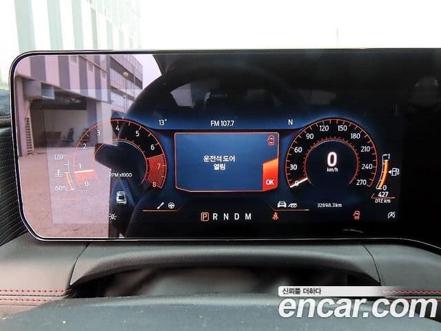 Ford Mustang 7세대 2.3 EcoBoost Premium кабриолет, 2024 14