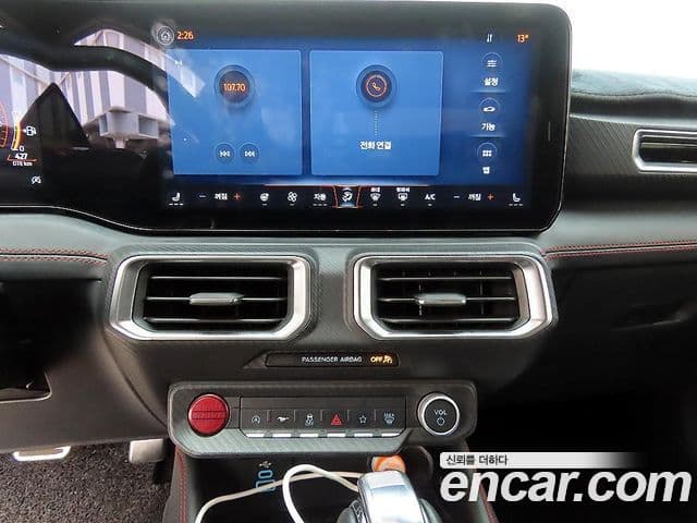 Ford Mustang 7세대 2.3 EcoBoost Premium кабриолет, 2024 16