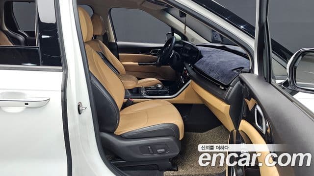 Kia Carnival 4세대 Signature, 2021 11