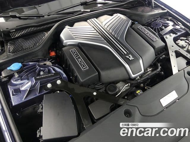 Rolls-Royce 고스트 2세대 6.7 V12 чёрный эмблема, badge, 2023 все фото
