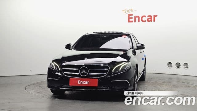Mercedes-Benz E-класс W213 Avantgarde, 2020 3