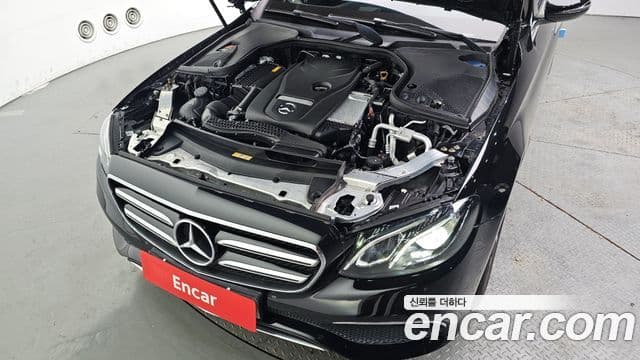 Mercedes-Benz E-класс W213 Avantgarde, 2020 6