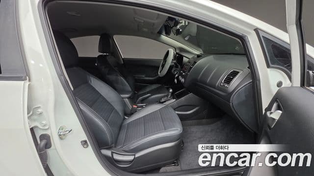 Kia The / новый New K3 Deluxe, 2018 10