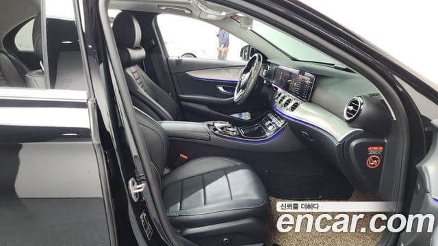 Mercedes-Benz E-класс W213 AMG Line, 2019 11