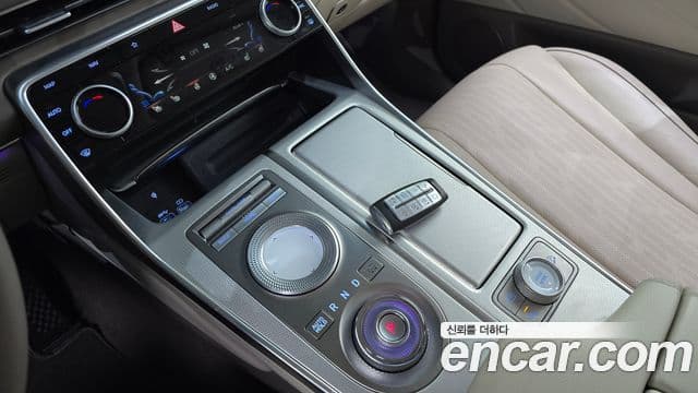 Genesis GV80, 2020 9