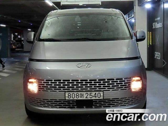 Hyundai Staria Modern, 2022 2