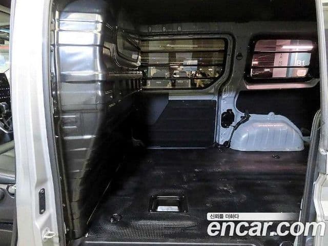 Hyundai Staria Modern, 2022 7