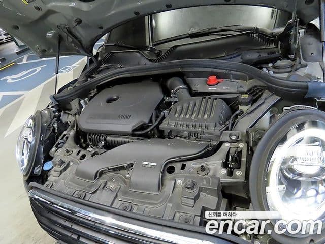 Mini Cooper 클럽맨 2세대, 2022 18