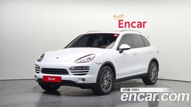 Porsche New Cayenne 958, 2013 1