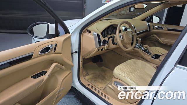 Porsche New Cayenne 958, 2013 10