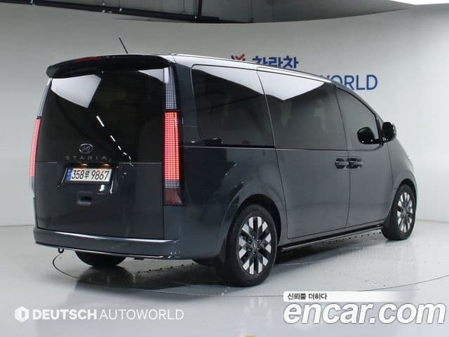 Hyundai Staria Prestige, 2022 2