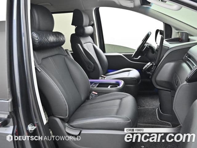 Hyundai Staria Prestige, 2022 10