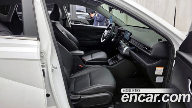 Hyundai Kona гибрид (SX2) Premium, 2023 10