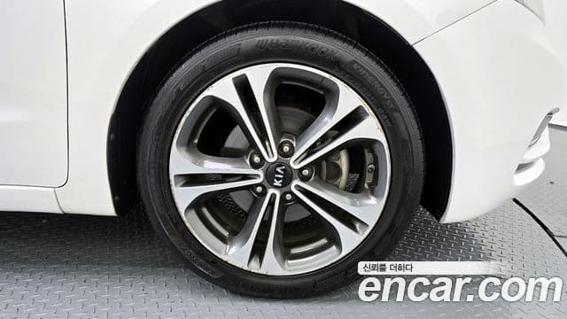 Kia K3 Trendy, 2013 все фото