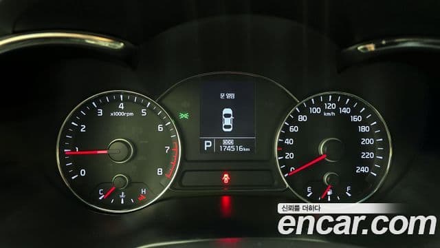 Kia K3 Trendy, 2013 8