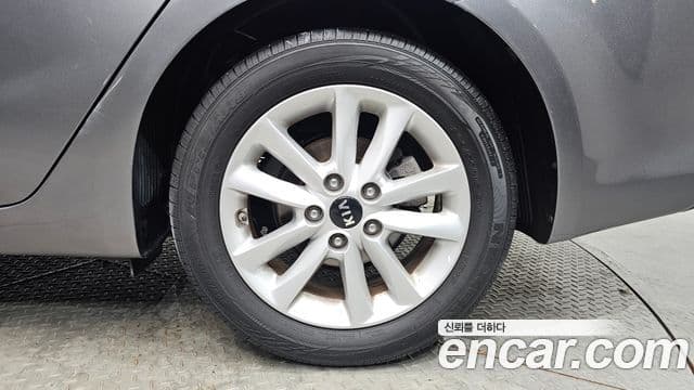 Kia The / новый New K3 Deluxe, 2017 все фото