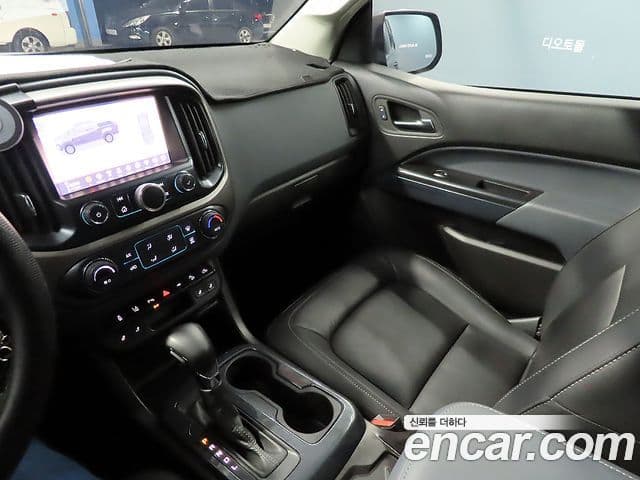 Chevrolet(GM대우) real New 콜로라도 3.6 Z71-X Midnight 4WD, 2022 11