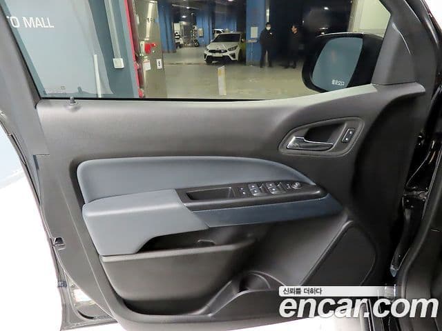 Chevrolet(GM대우) real New 콜로라도 3.6 Z71-X Midnight 4WD, 2022 14