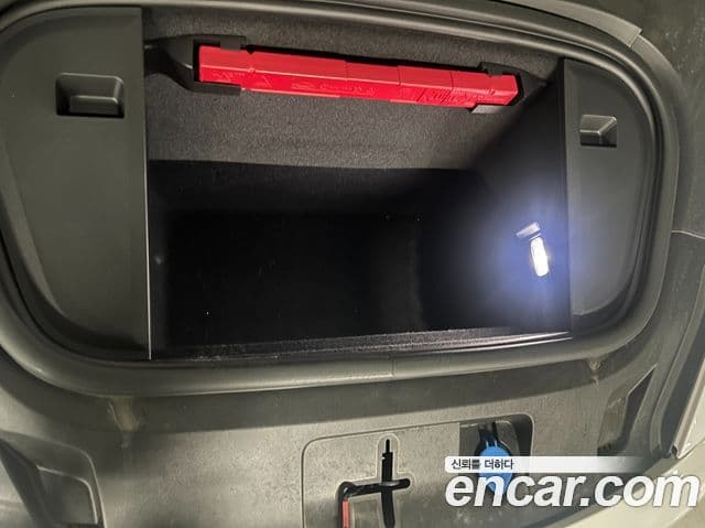 Porsche 타이칸 4S, 2024 11