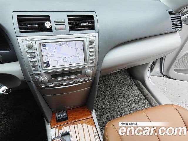 Toyota 캠리 XLE, 2011 19
