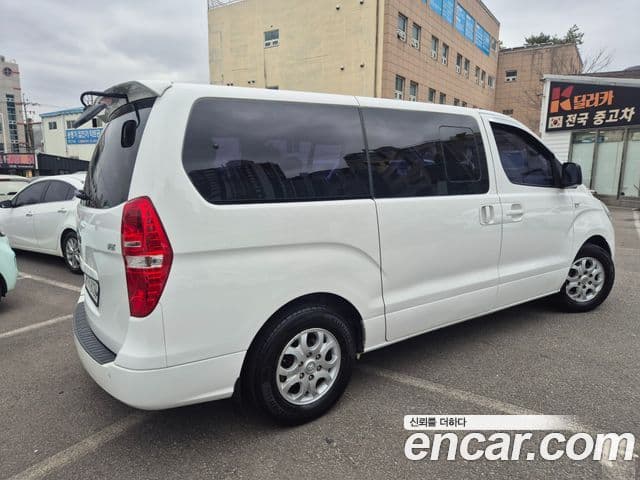Hyundai Grand Starex CVX Premium, 2015 4