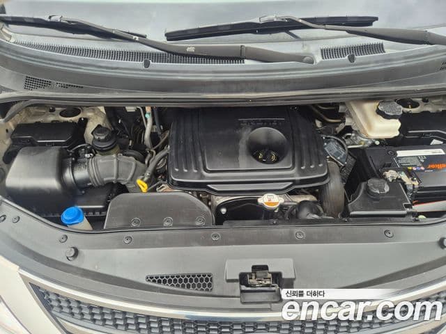 Hyundai Grand Starex CVX Premium, 2015 17