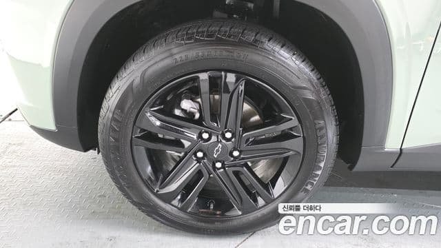 Chevrolet(GM대우) Trax кроссовер 1.2 ACTIV, 2025 все фото
