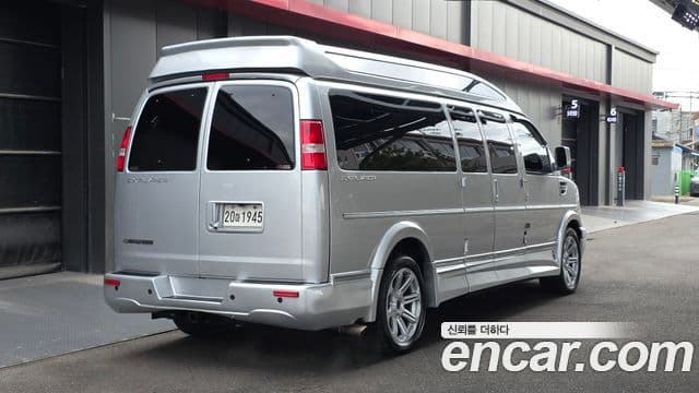 Chevrolet 익스프레스밴, 2017 2