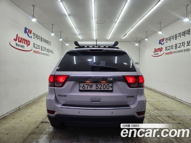 Jeep Grand Cherokee WK2, 2013 11