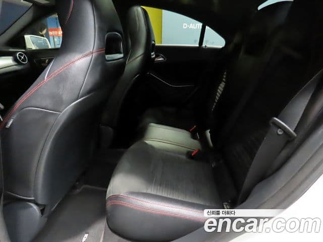 Mercedes-Benz CLA-класс C117 AMG Line, 2018 13