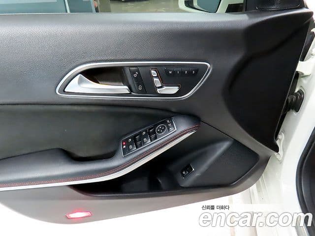 Mercedes-Benz CLA-класс C117 AMG Line, 2018 14