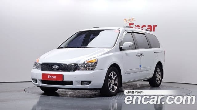 Kia Carnival R люксовая версия, 2013 1