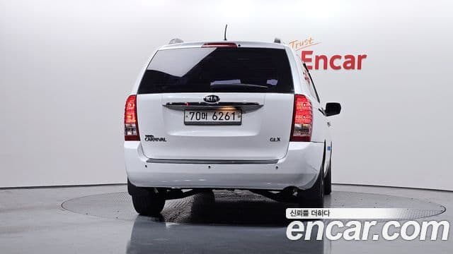 Kia Carnival R люксовая версия, 2013 4