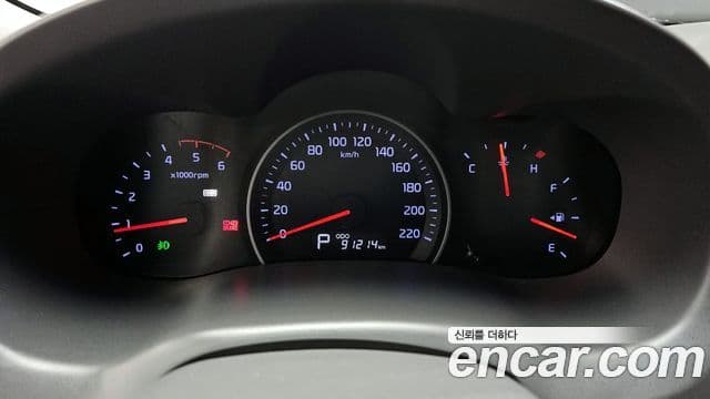 Kia Carnival R люксовая версия, 2013 8