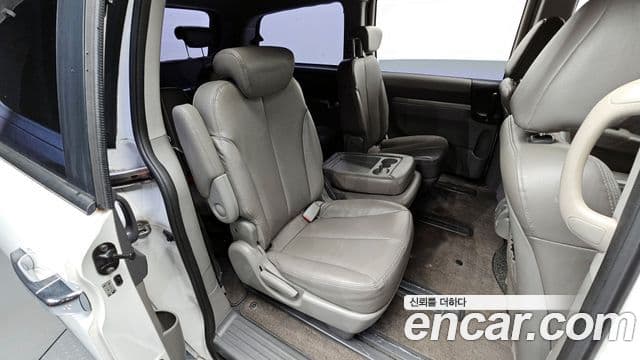 Kia Carnival R люксовая версия, 2013 12