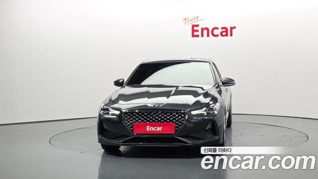 Genesis G70 Elite, 2019 3