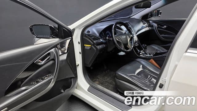 Hyundai Grandeur HG Luxury, 2012 11