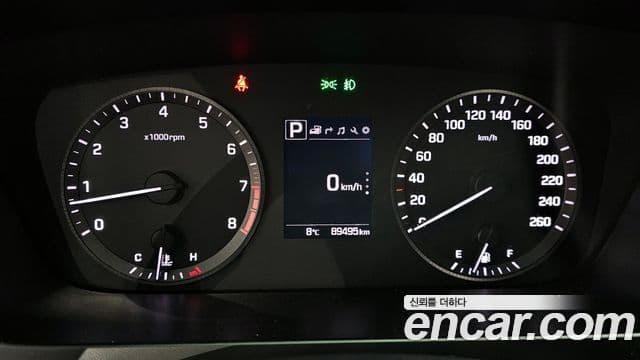 Hyundai LF Sonata Special, 2017 8