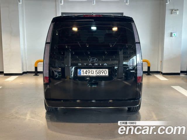 Hyundai Staria Inspiration, 2025 3