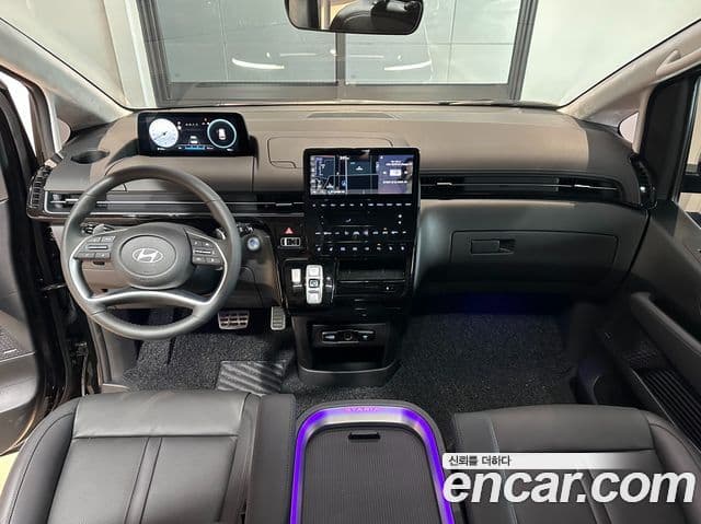Hyundai Staria Inspiration, 2025 6