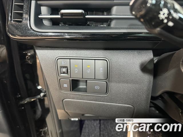 Hyundai Staria Inspiration, 2025 11