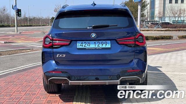 BMW iX3 M Sport, 2023 4