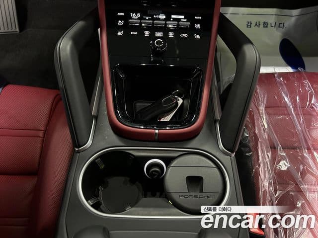 Porsche Cayenne (PO536) 3.0 купе, 2024 15