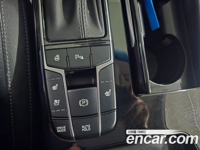 Kia All New K7 3.0 LPI Luxury (арендный автомобиль), 2017 13