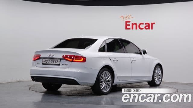 Audi New A4 B8, 2016 2