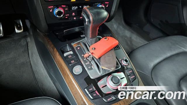 Audi New A4 B8, 2016 9